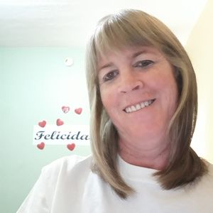 Meet your Posher, Eva